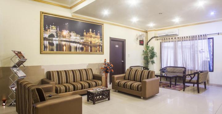 Hotel Downtown Suites Амритсар Екстериор снимка