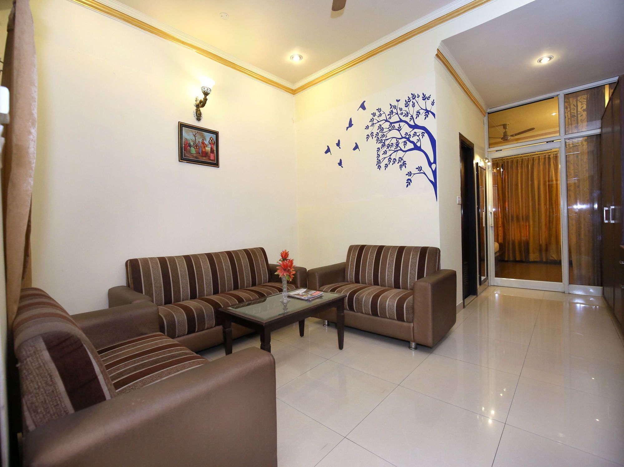 Hotel Downtown Suites Амритсар Екстериор снимка